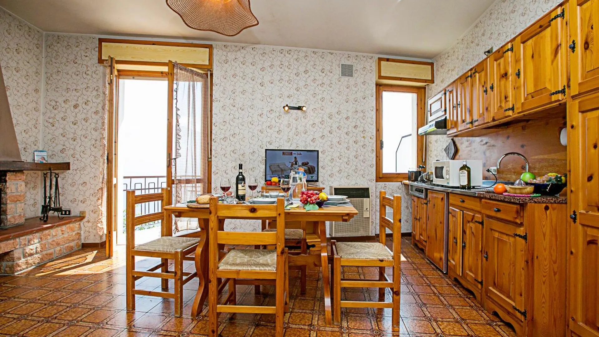 Tremosine Wonderful Lake View 2 - Happy Rentals イタリア