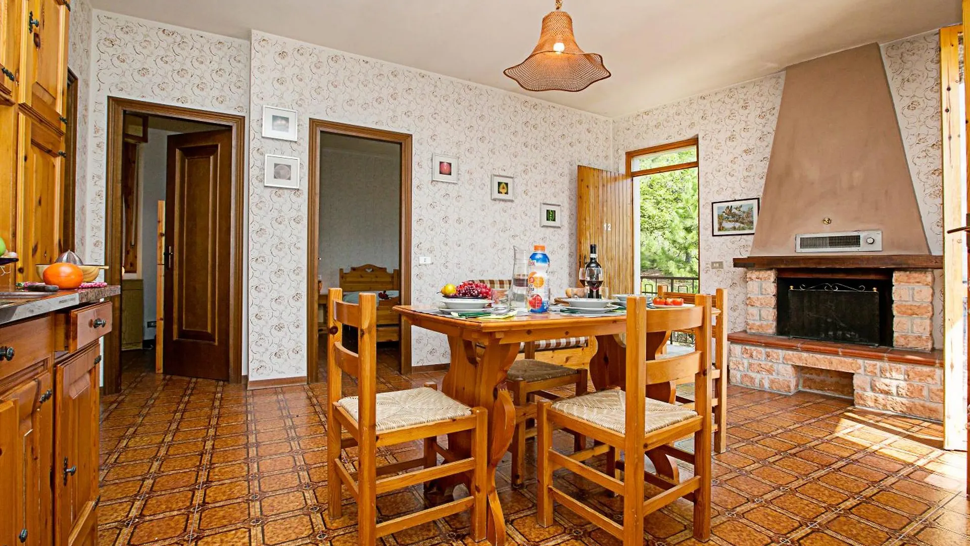 Tremosine Wonderful Lake View 2 - Happy Rentals 0*,  イタリア